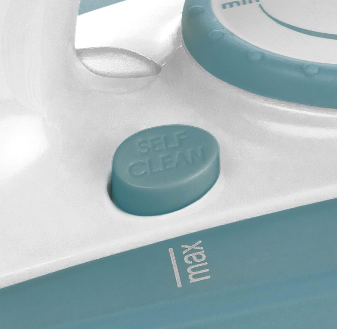 Black & Decker Vertical Steam Iron (X1600-B5)